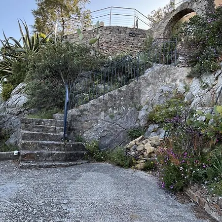 Maison Calypso * Hyères